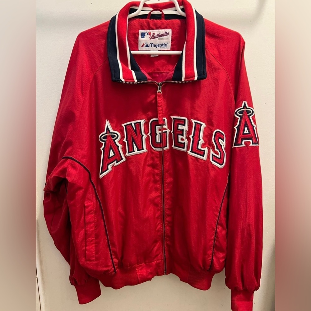 Los Angeles Angels of Anaheim Authentic Home Dugout Jacket Majestic Size Large